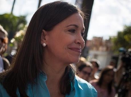 Venezuelalı muhalif lider Machado'dan orduya 'silahları bırakın' çağrısı