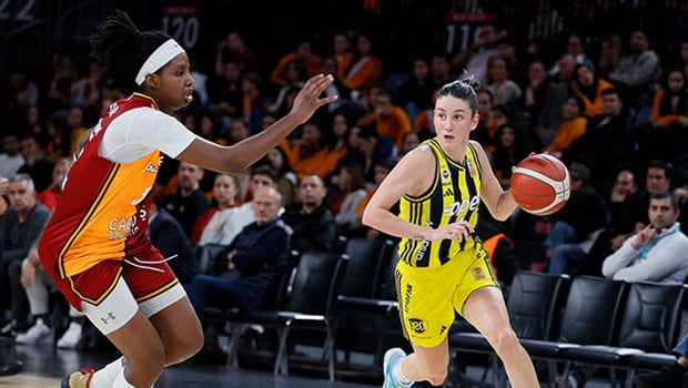 Kadınlar Basketbol Süper Ligi'nde derbi heyecanı!