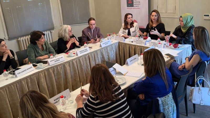 Kanserle mücadelede radyoterapinin gücü, hasta ve hekimler bir araya geldi