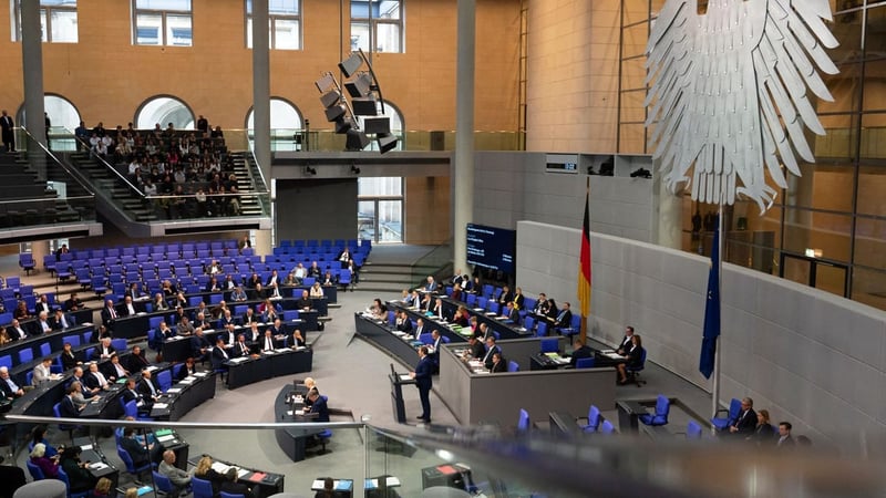 Bundestag: Abgeordnete schmuggeln "Schwein" in Haushaltsreden