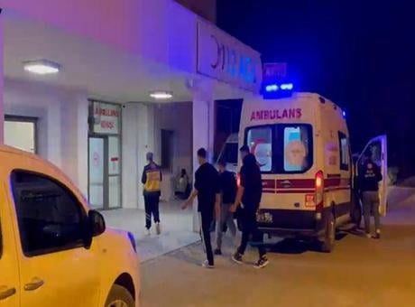 Yemek sonrası 70 üniversite öğrencisi ile 123 hükümlü hastaneye kaldırıldı