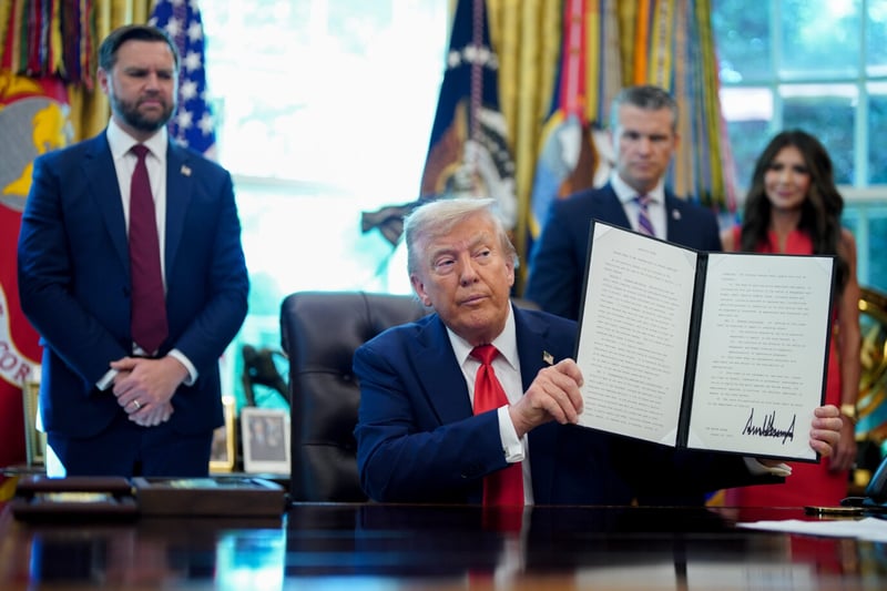 Vereinigte Staaten Trumps doppelter Kampf