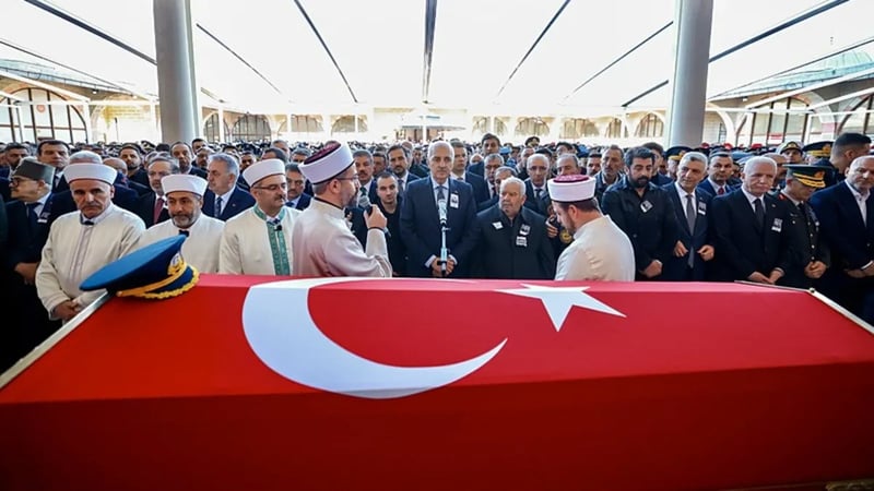 Şehit Pilot Yarbay Korkmaz’a son görev