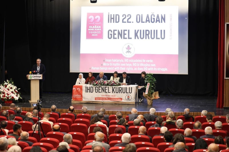 İHD 22'nci Genel Kurulu başladı