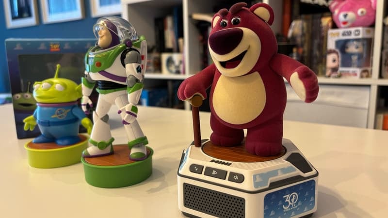 Mignons, bien finis, programmables, on a essayé les robots Pixar du chinois Robosen, ont-ils ce qu'il faut pour illuminer votre Noël?