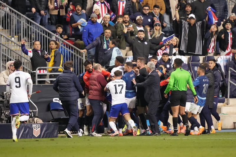 USMNT-Paraguay descends into chaos with ‘very dangerous’ brawl, punches thrown in final minutes