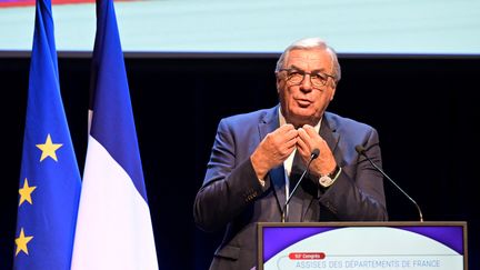 Le président de l’Assemblée des départements de France réclame 600 millions d’euros à l'État pour soutenir les "54 départements" en "quasi-faillite"