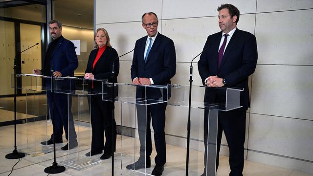 Koalitionsausschuss: Koalition beschließt Industriestrompreis und niedrigere Ticketsteuer