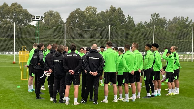 96-Start ins neue Jahr - Titz macht's wie Breitenreiter