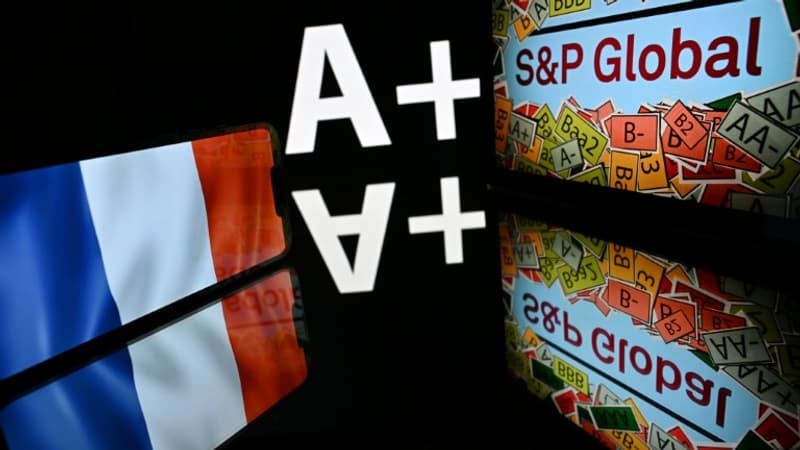 Après avoir abaissé la note française il y a un mois, S&P maintient la note de la France à A+