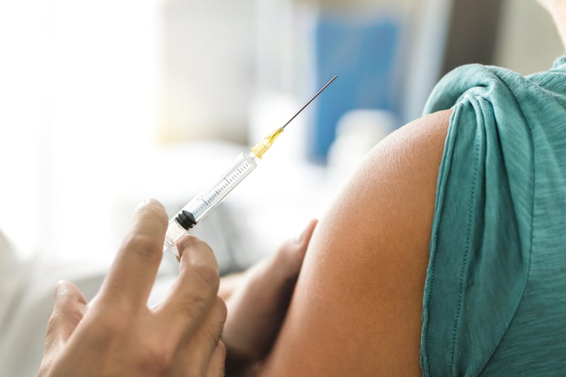 Vaccins contre la grippe : face à l’inquiétude des pharmaciens, le gouvernement débloque des doses supplémentaires