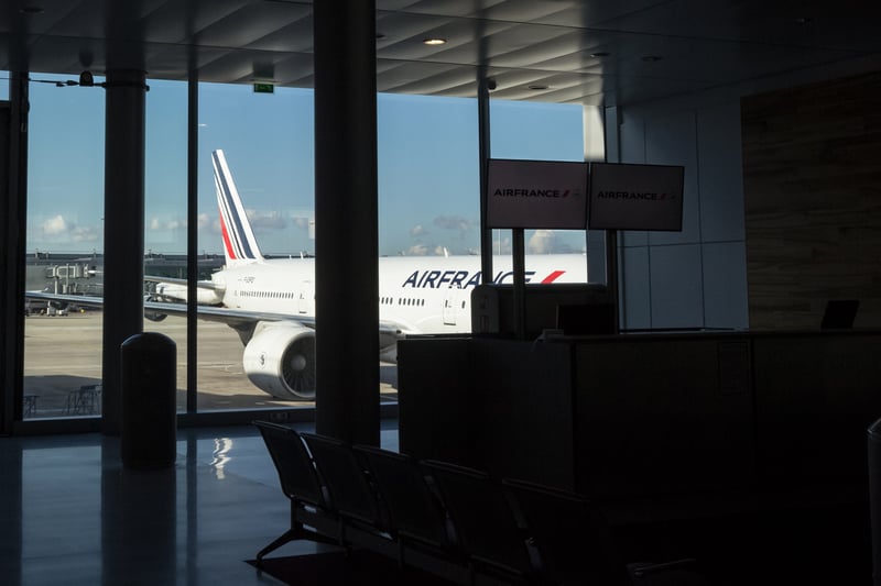 Les aéroports français craignent de perdre 1,3 million de passagers à cause de la fiscalité sur l’aérien