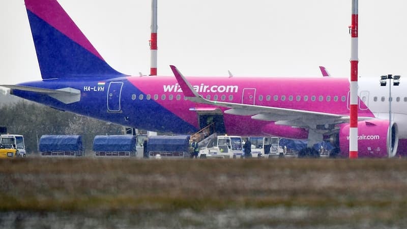 599 euros par an pour voyager en illimité? La compagnie Wizz Air écope de 500.000 euros d'amende en Italie pour son forfait en réalité très limité