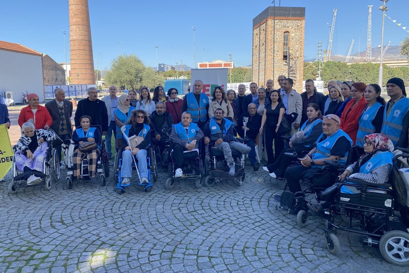 Engelliler sorunlarını anlattı: “Erişilebilirlik yok, bakım merkezleri denetimsiz, yaşam giderek zorlaşıyor”