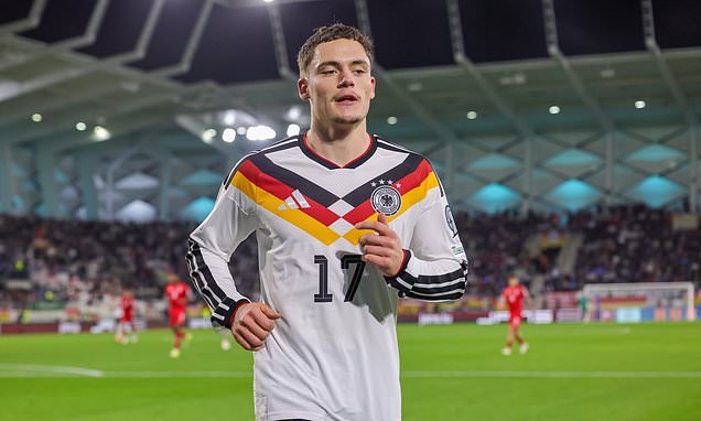 Arne Slot reveals huge new double injury blow for Liverpool with Florian Wirtz OUT of Nottingham Forest clash - but key man is set to return