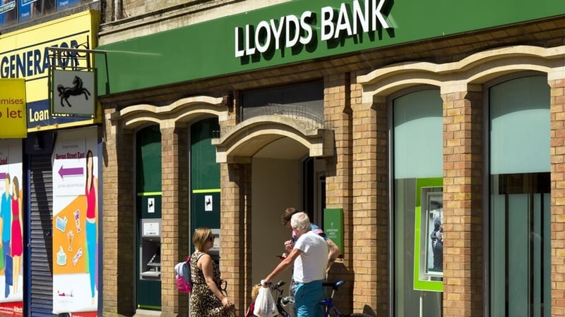 Curve investor files legal challenge to block &#163;125m sale to Lloyds