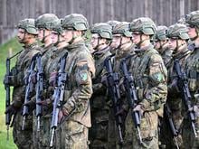 Einigung von Union und SPD: Linke, Grüne und Schüler kritisieren Pläne für neuen Wehrdienst