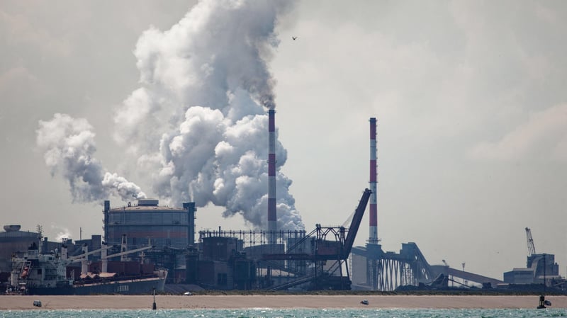 Faible visibilité, projets chers : les industriels mettent un coup de frein à leurs investissements verts