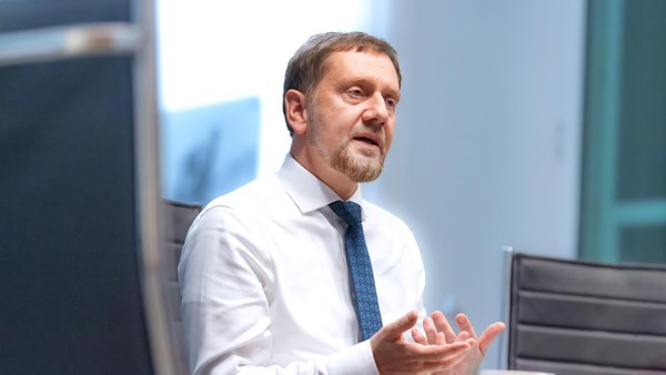 Brennstäbe aus Russland? Kretschmer und Söder sprechen über neue Akw