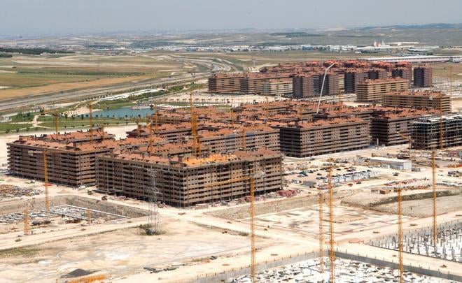 La crisis de 2008, origen y consecuencia de la falta de viviendas en España