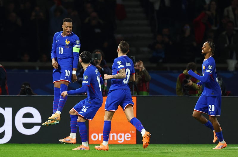 L’équipe de France surclasse l’Ukraine et composte son billet pour la Coupe du monde aux États-Unis