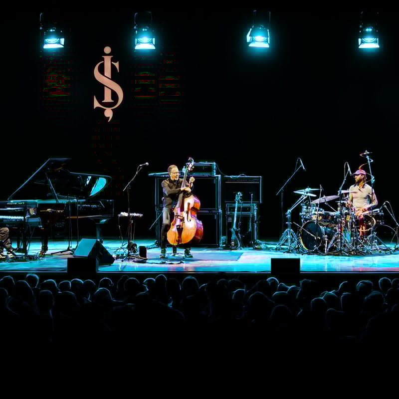 Yaşayan efsane İş Sanat’a konuk oldu