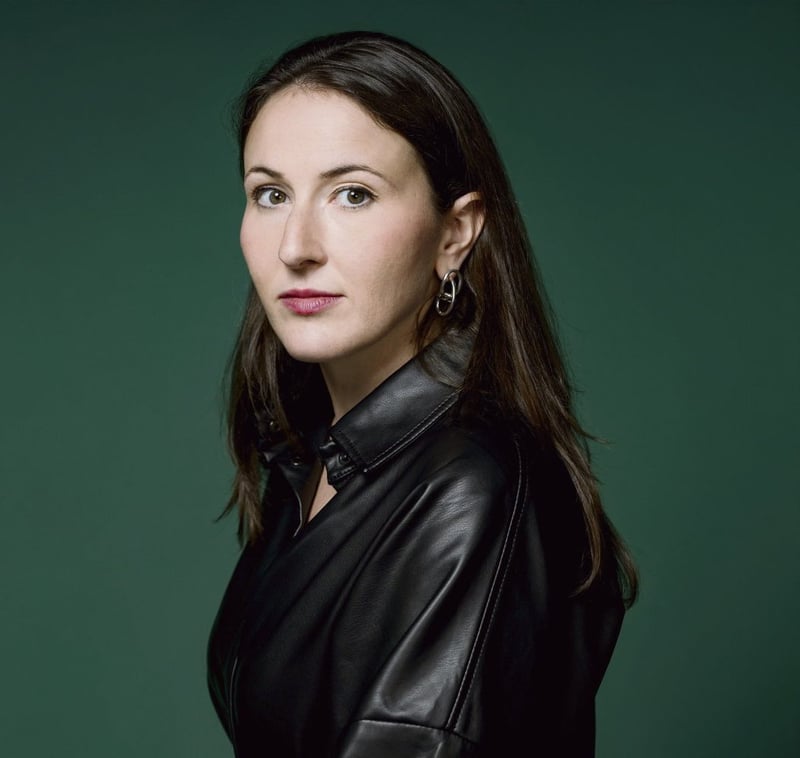 « Le travail reste un espace patriarcal fait par les hommes pour les hommes » : entretien avec Lucile Quillet, journaliste spécialiste de l’emploi des femmes