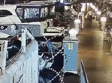 Pendik'te feci ölüm! Ayakları teknenin pervanesine kapılan kişi öldü