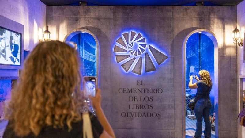 La calle Arc del Teatre, en la FIL