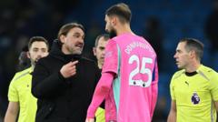 Man City 'bend rules' to deny Leeds - Farke