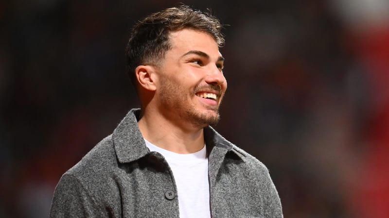 Rugby : de sa grave blessure à son retour à la compétition, les 266 jours loin des terrains de l’icône Antoine Dupont