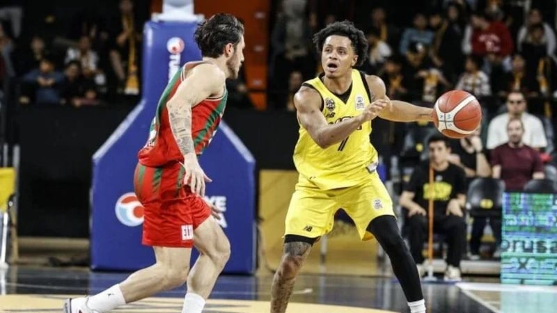 Mersin Spor, sahasında Karşıyaka'yı devirdi