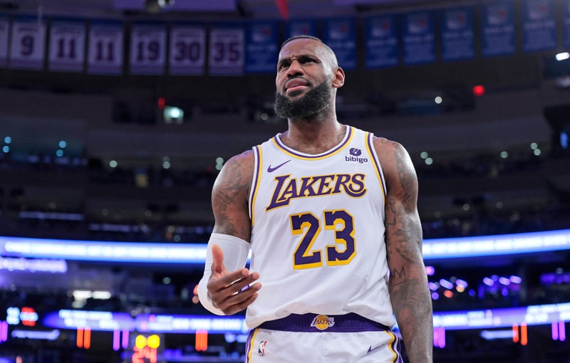 NBA requests cell phones for multiple teams in sports betting probe