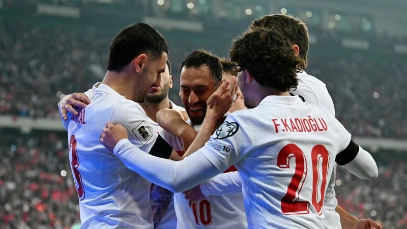 A Milli Takım, play-off’u garantiledi! Türkiye, Bulgaristan’ı iki golle geçti...