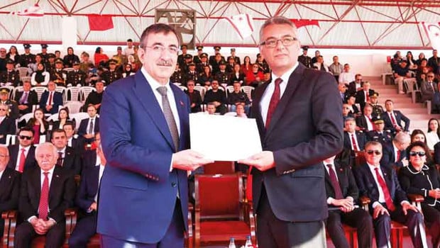 Lefkoşa’dan Rumlara net mesaj: Kıbrıs’ta kırmızı çizgi Türklerin eşit egemenliği... KKTC 42 yaşında