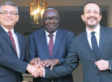 Kıbrıs’ta yüz yüze ilk görüşme