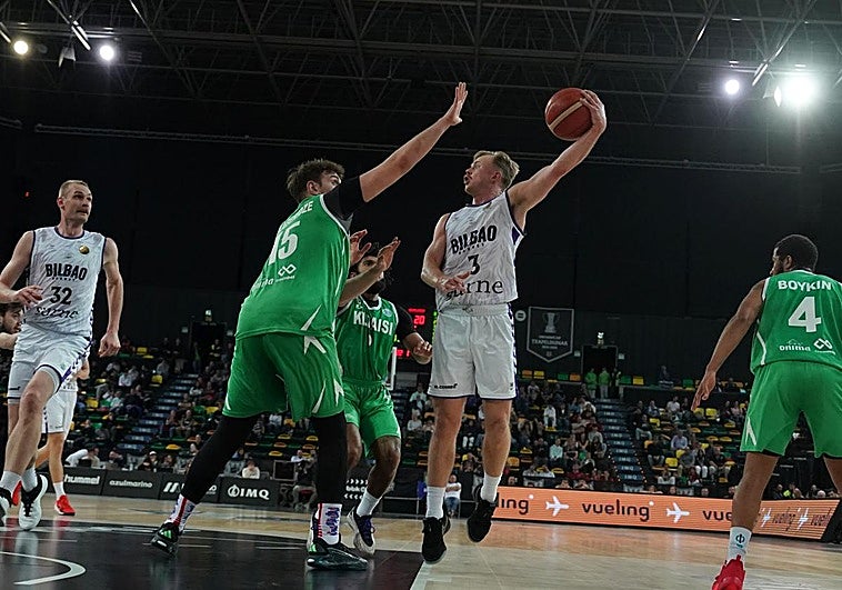 El Sporting rechaza adelantar un día el partido con el Surne Bilbao y evitar el Athletic-PSG