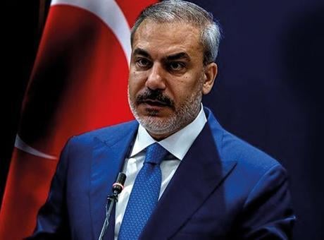 Dışişleri Bakanı Hakan Fidan, İranlı ve Türkmen mevkidaşlarıyla telefonda görüştü