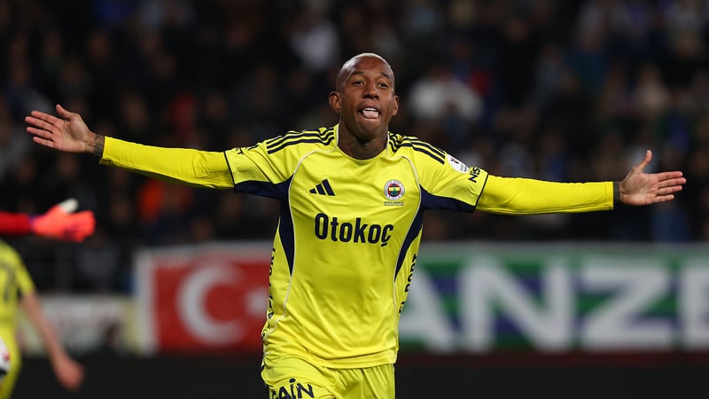 Fenerbahçe'den 2. yarıda müthiş geri dönüş