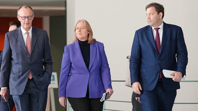 Wirtschaftsweise Grimm spricht Klartext - In vier Jahren geht Deutschland das Geld aus!