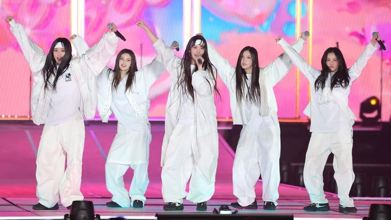 HYBE Stock Shoots Up With News Of NewJeans’ Return To Company