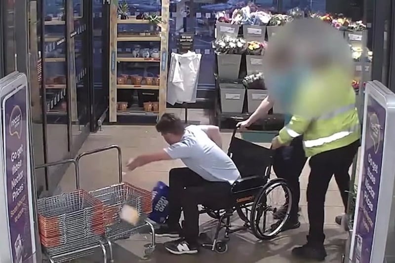 Violent shoplifter poses as wheelchair user to steal beer before assaulting security guard