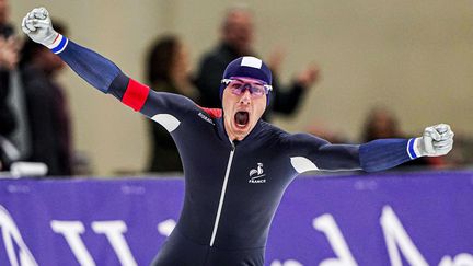 Patinage de vitesse : à trois mois des JO, le Français Timothy Loubineaud s'offre le record du monde sur le 5 000 m