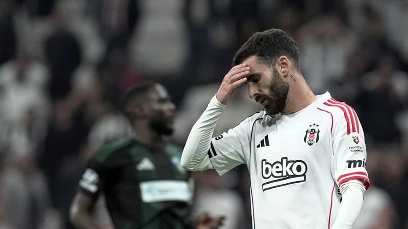 Beşiktaş'tan Rafa Silva açıklaması: Siyah-beyazlılarda kritik toplantı