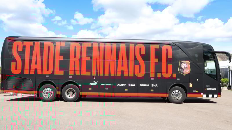 Coupe de France : «Un truc de fou», le Stade Rennais prête son bus à un club amateur