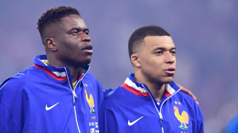 Équipe de France : Kylian Mbappé «n’a pas de passe-droit» affirme Brice Samba