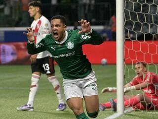 « Je n’ai pas peur » : l’international brésilien Vitor Roque menacé d’une lourde suspension pour insulte homophobe