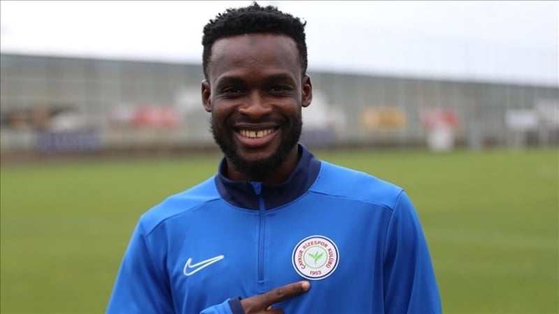 Ibrahim Olawoyin idmanlara başladı