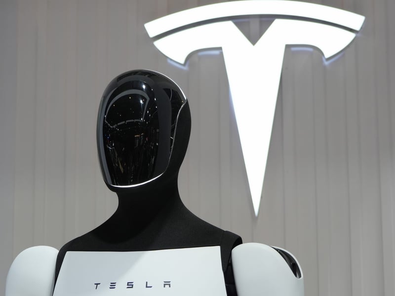 Tesla loses some AI staff to a new robotics startup