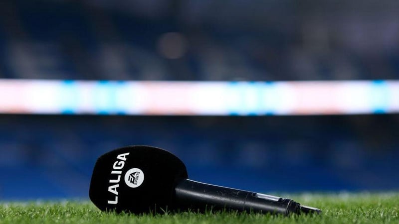 Telefónica y Dazn vuelven a repartirse los derechos de TV de LaLiga EA Sports por 5.250 millones, un 6% más